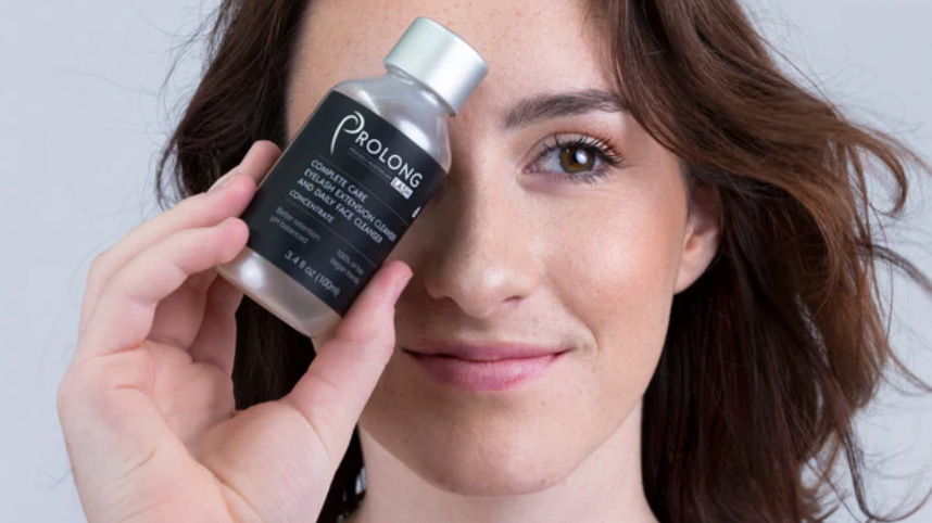 Why Teaching Lash Hygiene Is Key: What Every Lash Artist Should Tell Their Clients